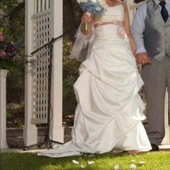 Maggie Sottero Wedding Dress Size 12 - Picture 2 of 3